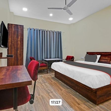 Hotel Manorama Lawn Lucknow Exterior foto